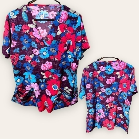 Uniform Advantage Tops - Women’s Uniform Advantage Large, Butter Soft Scrub Top